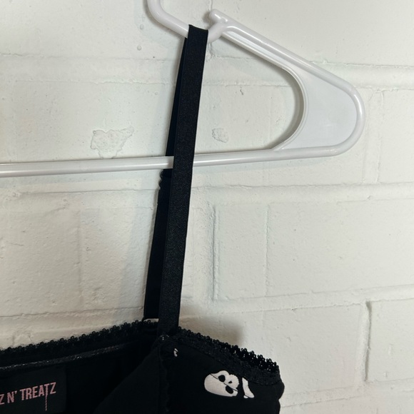 NWT Trick N Treats Dollskill Corset Front Skull Crop Top - Picture 4 of 7